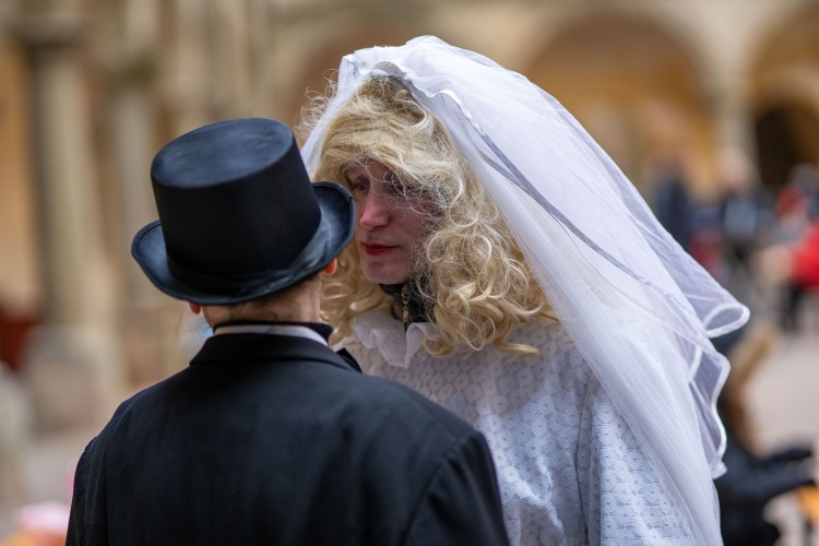 Průvod masek prošel Moravským Krumlovem (foto 11)