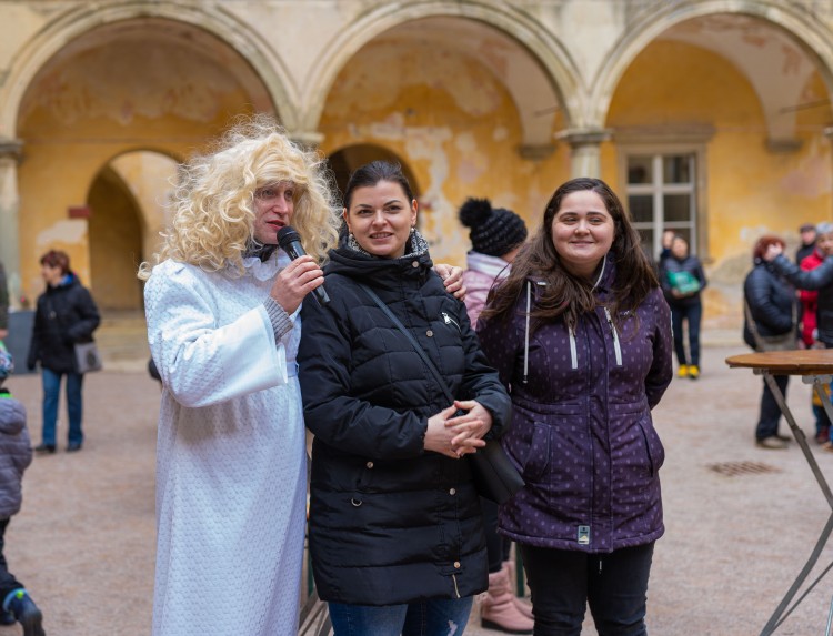 Průvod masek prošel Moravským Krumlovem (foto 7)