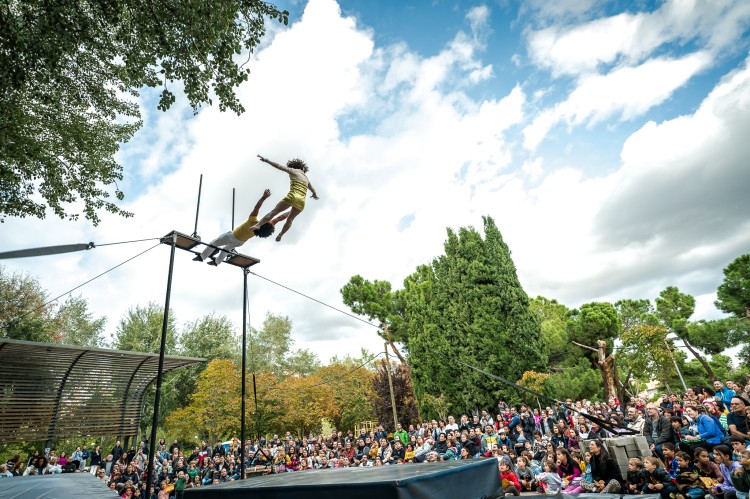 Na zámek míří oceňovaná novocirkusová show Shake Shake Shake (foto 2)