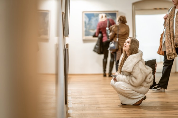 Na zámku vystavuje František Filipi. Přijďte na Chronický náznak úsměvu (foto 3)